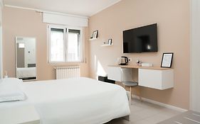 Como Rooms&Apartments T.10